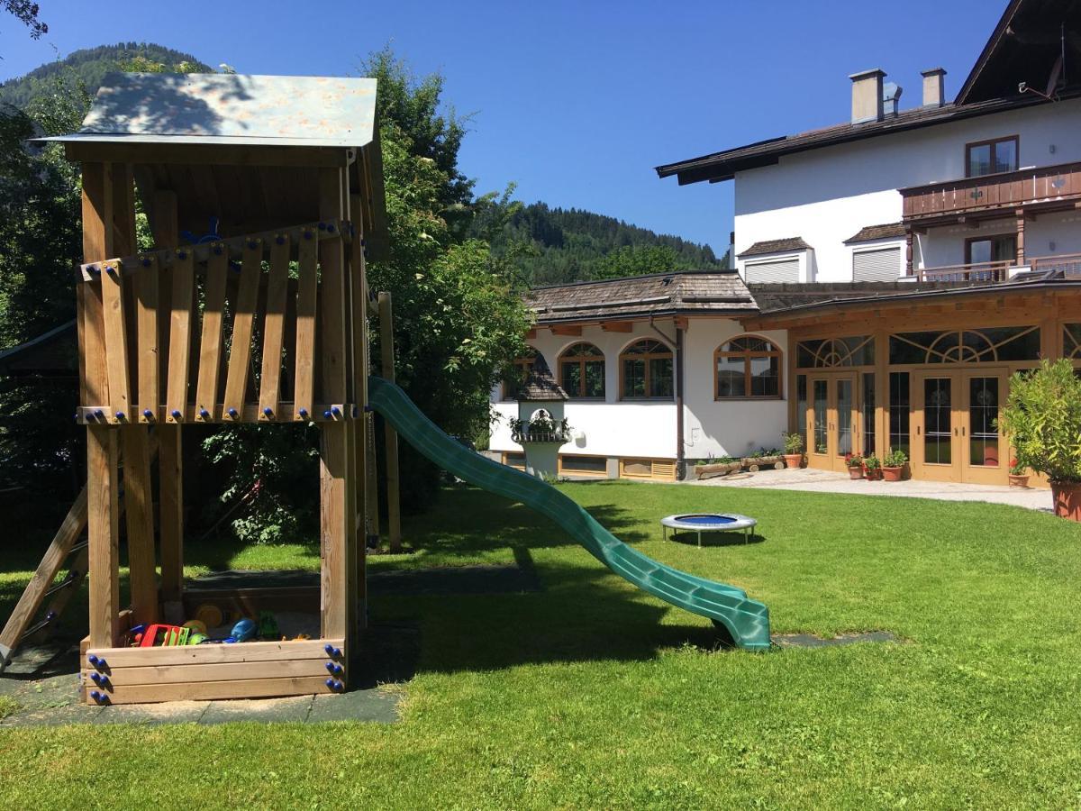 Hotel Metzgerwirt Kirchberg in Tirol Exteriör bild